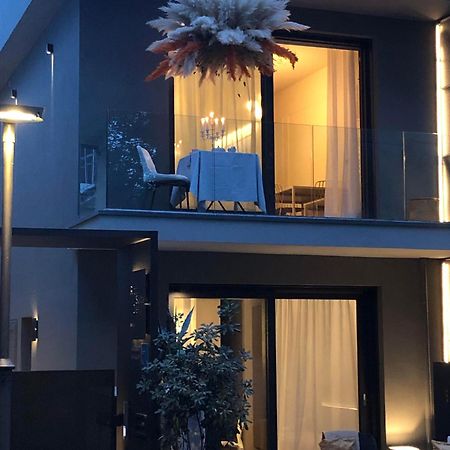 Riccione Suite Design Exterior photo