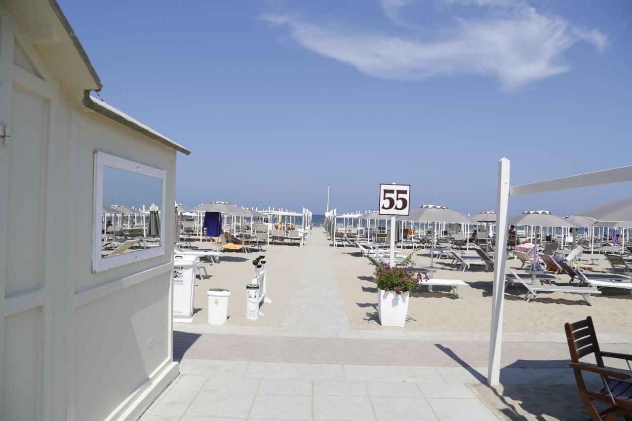 Riccione Suite Design Exterior photo