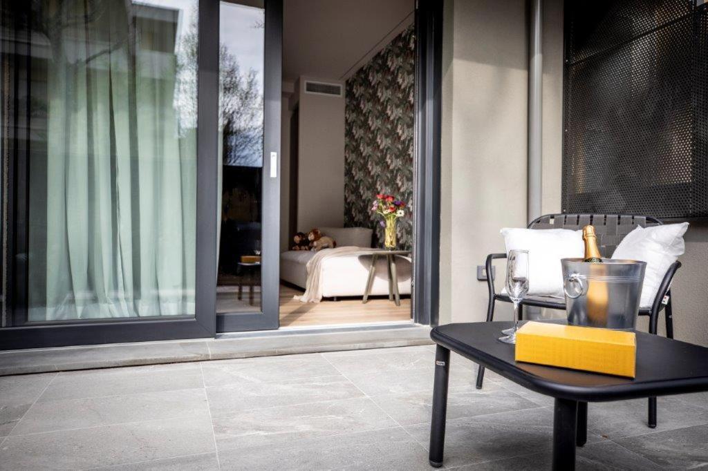 Riccione Suite Design Exterior photo
